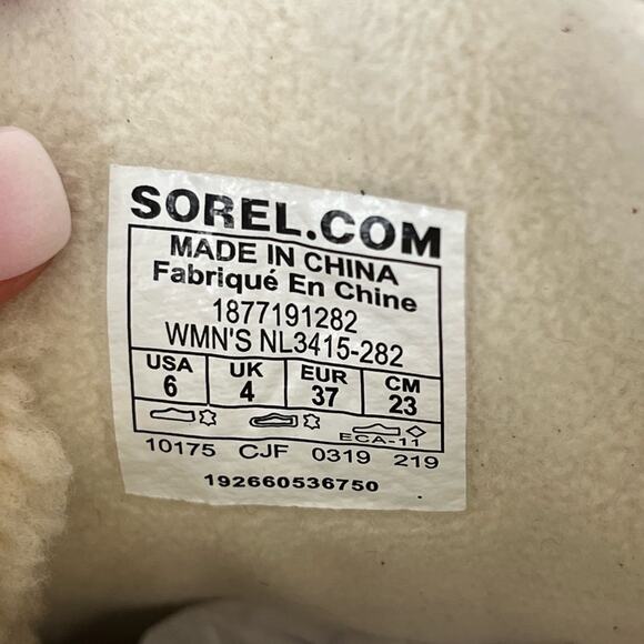 Sorel Waterproof Phoenix leather lace up boots 6 NWOT - Picture 12 of 13